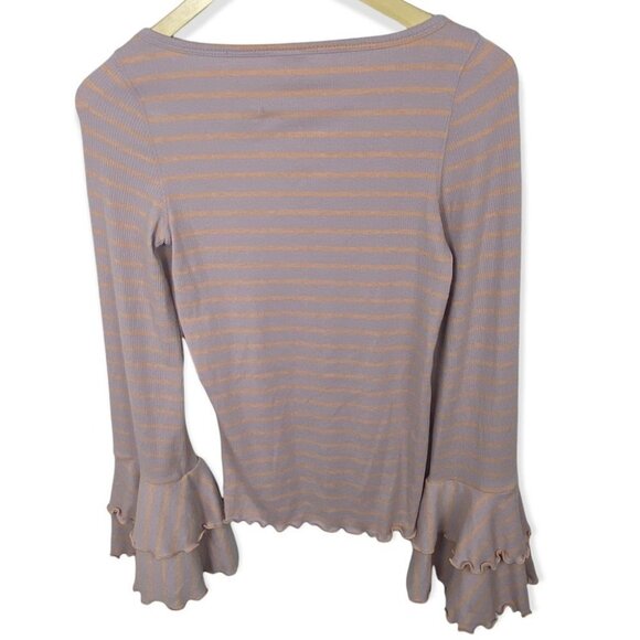 Free People Good Finds Ruffle Cuff Long Sleeve Tee Size S Bell Sleeve Boho Top - Picture 5 of 9